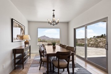 Willow Grande Dining room